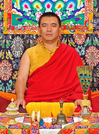 S.E. Dzogchen Rinpoche